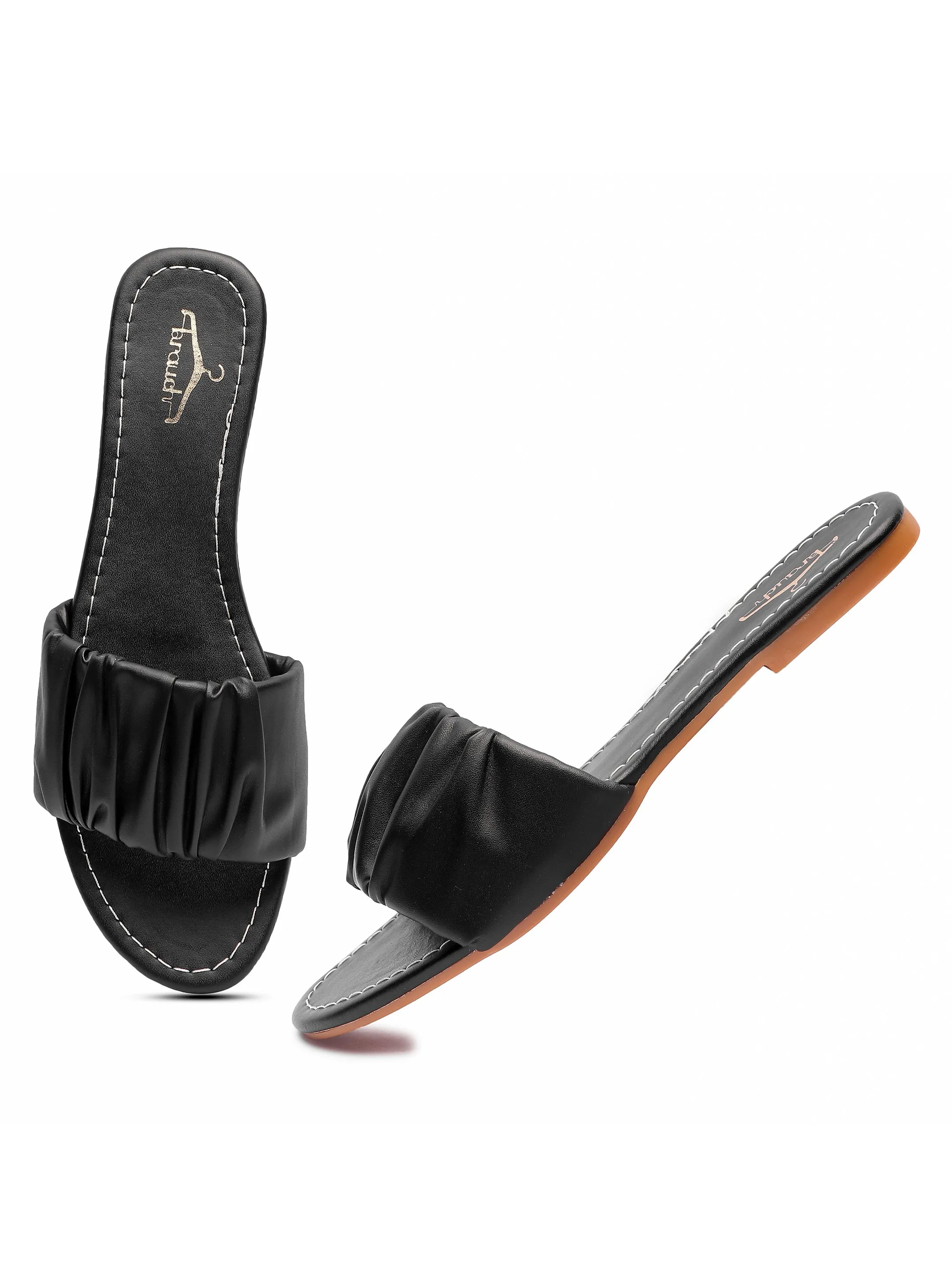 Brauch Women's Black Pleated Flat Sandal