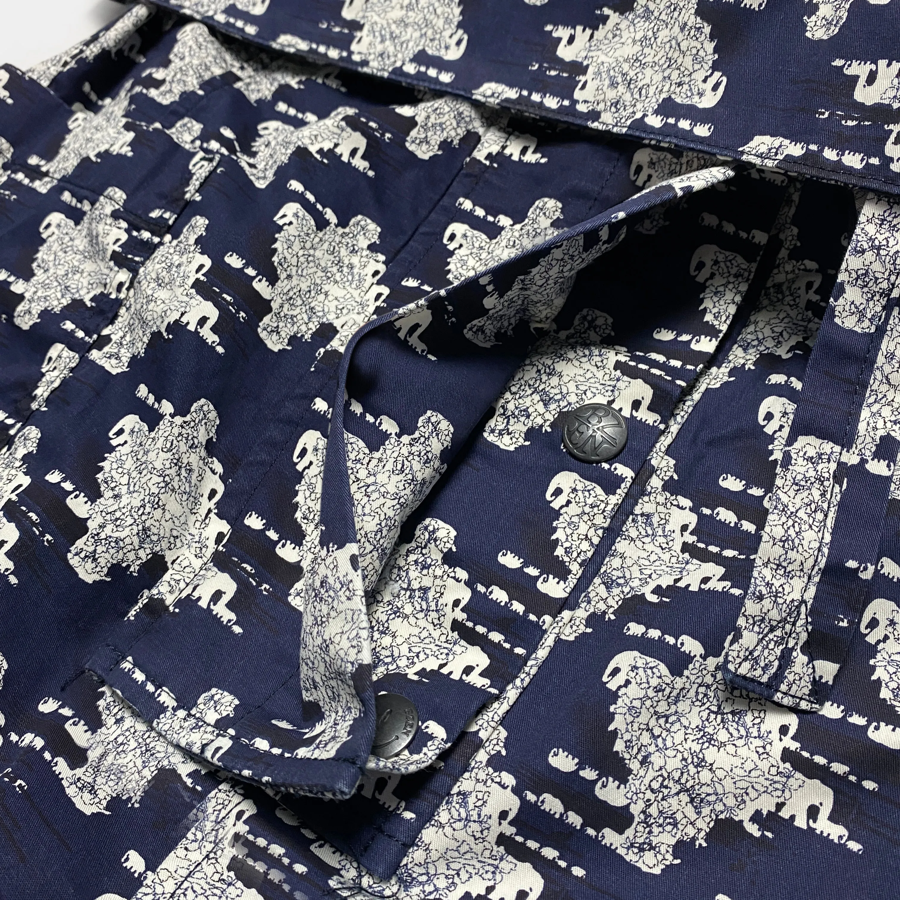 BZEN M.1063 SAWADEE-EB RELAX FIT UNISEX ANKLE LENGTH ELEPHANT PRINT POPLIN THAI FISHERMEN 4 POCKET DENIM WRAP PANT-5OZ-E0 BLUE