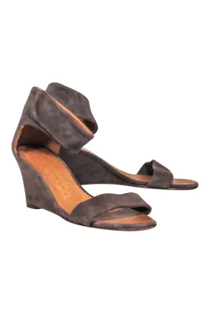 Chie Mihara - Olive Green Suede Anklestrap Wedges Sz 9
