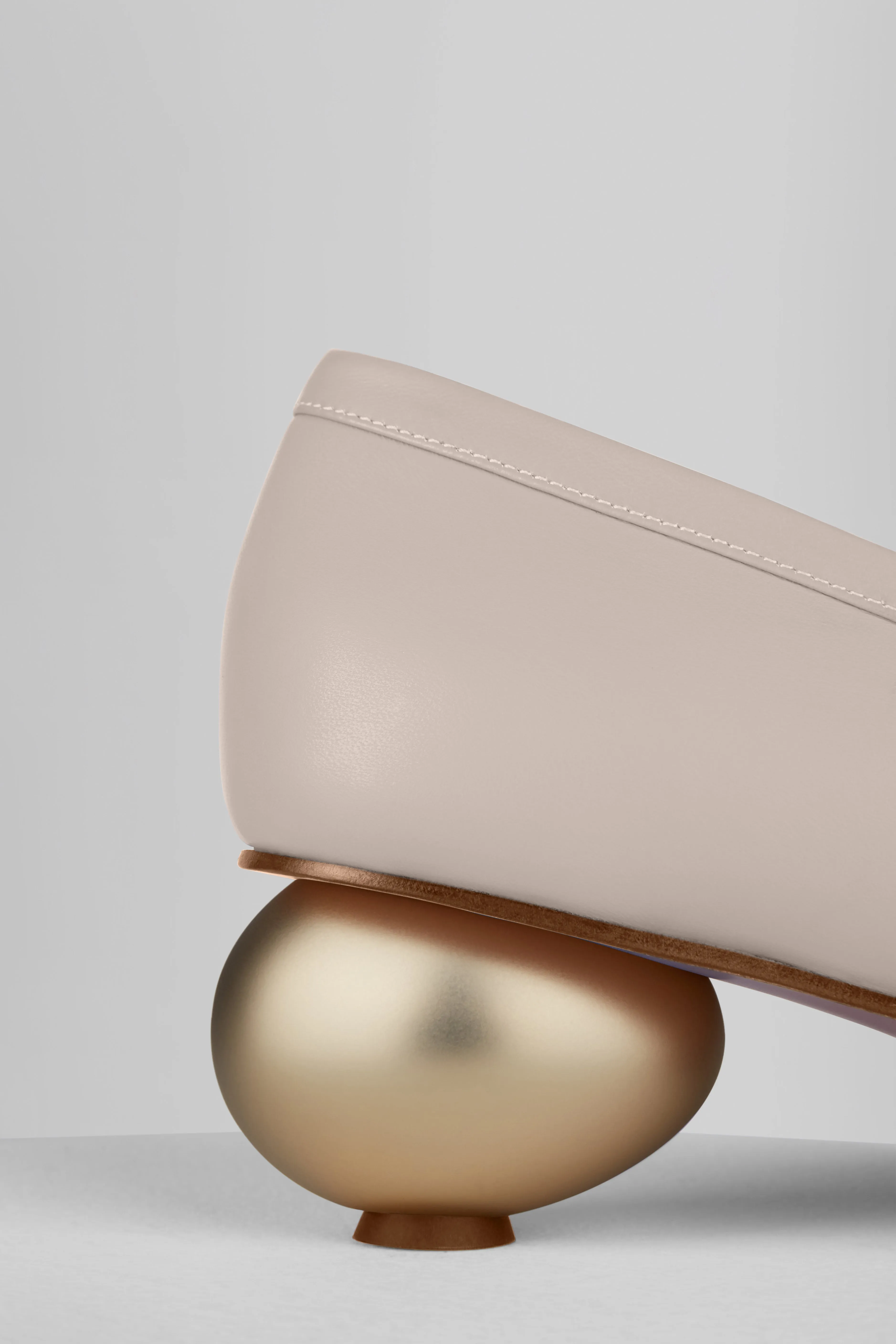 Egg Pumps in Cera