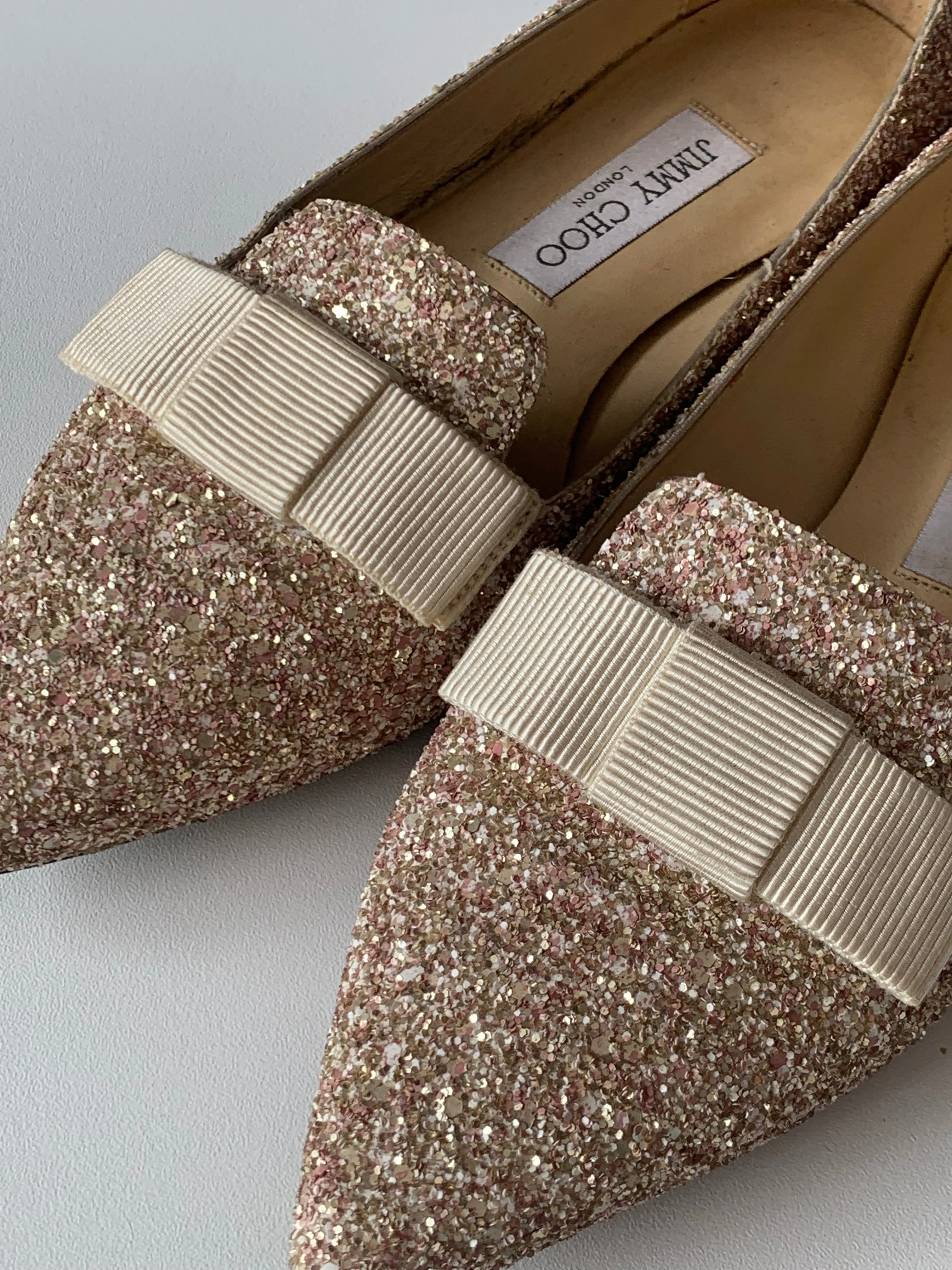 <B>JIMMY CHOO</B> <BR>Glitter Gala Point Toe Ballerina Flats 37