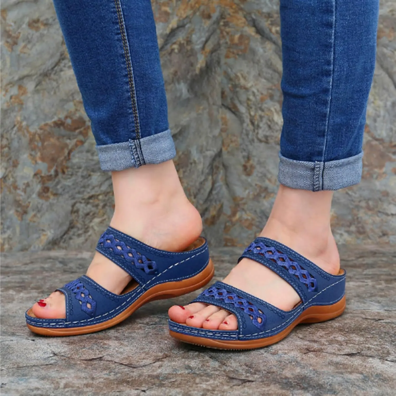 Orthopedic Sandals for Women Wide Width Arch Support Low Wedges Comfortable Walking Sandals Mesh Up Open Toe Slip On Slippers Beach Vacation Casual Footwear Ladies Slide Sandal 2025 Dress Shoes