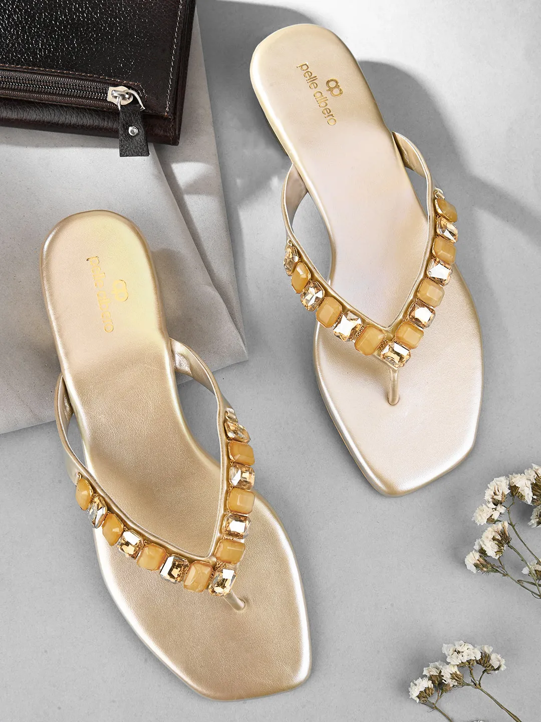 Pelle Ablero Gold Slipons for Women