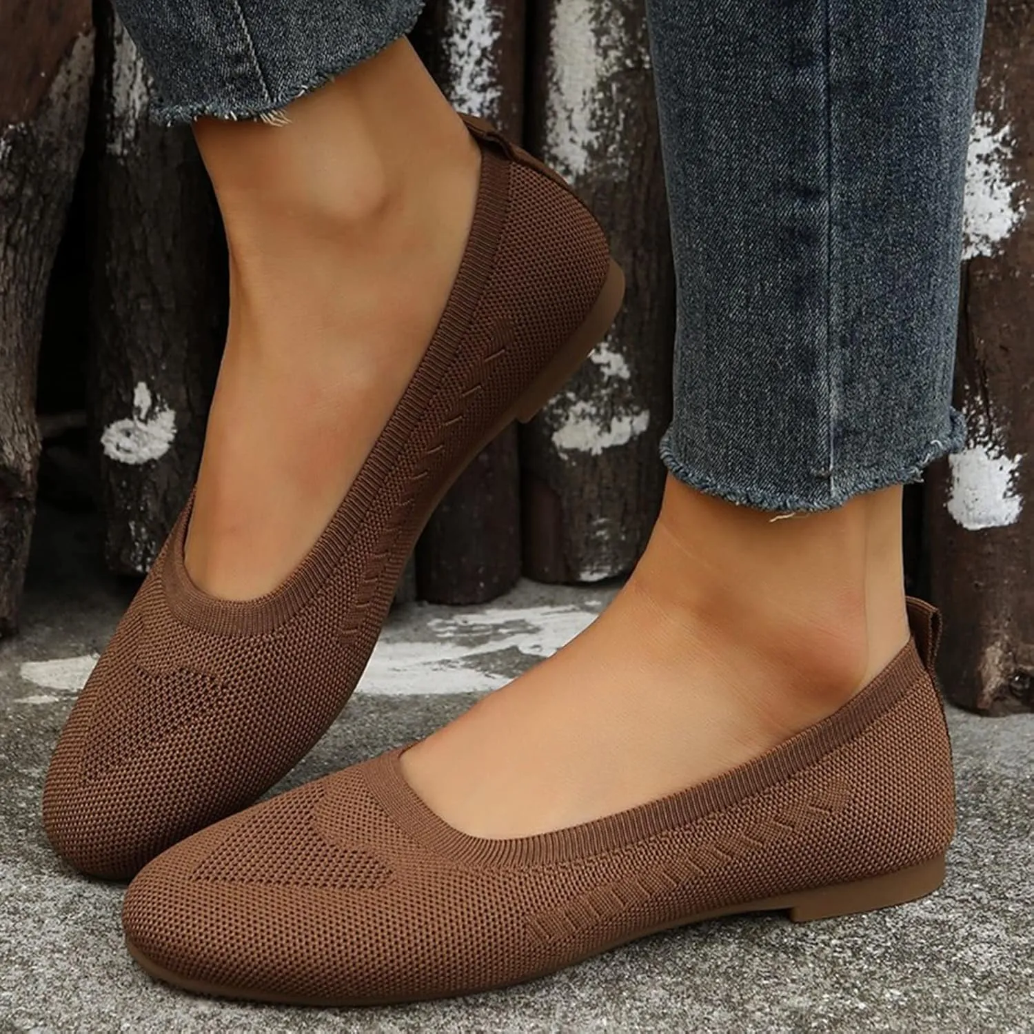 Sandals Women Summer Fashion Mesh Breathable Slip on Flat Sandals Solid Pointed Toe Closed Toe Shallow Mouth Shoes Lightweight Comfy Ladies Casual Shoes