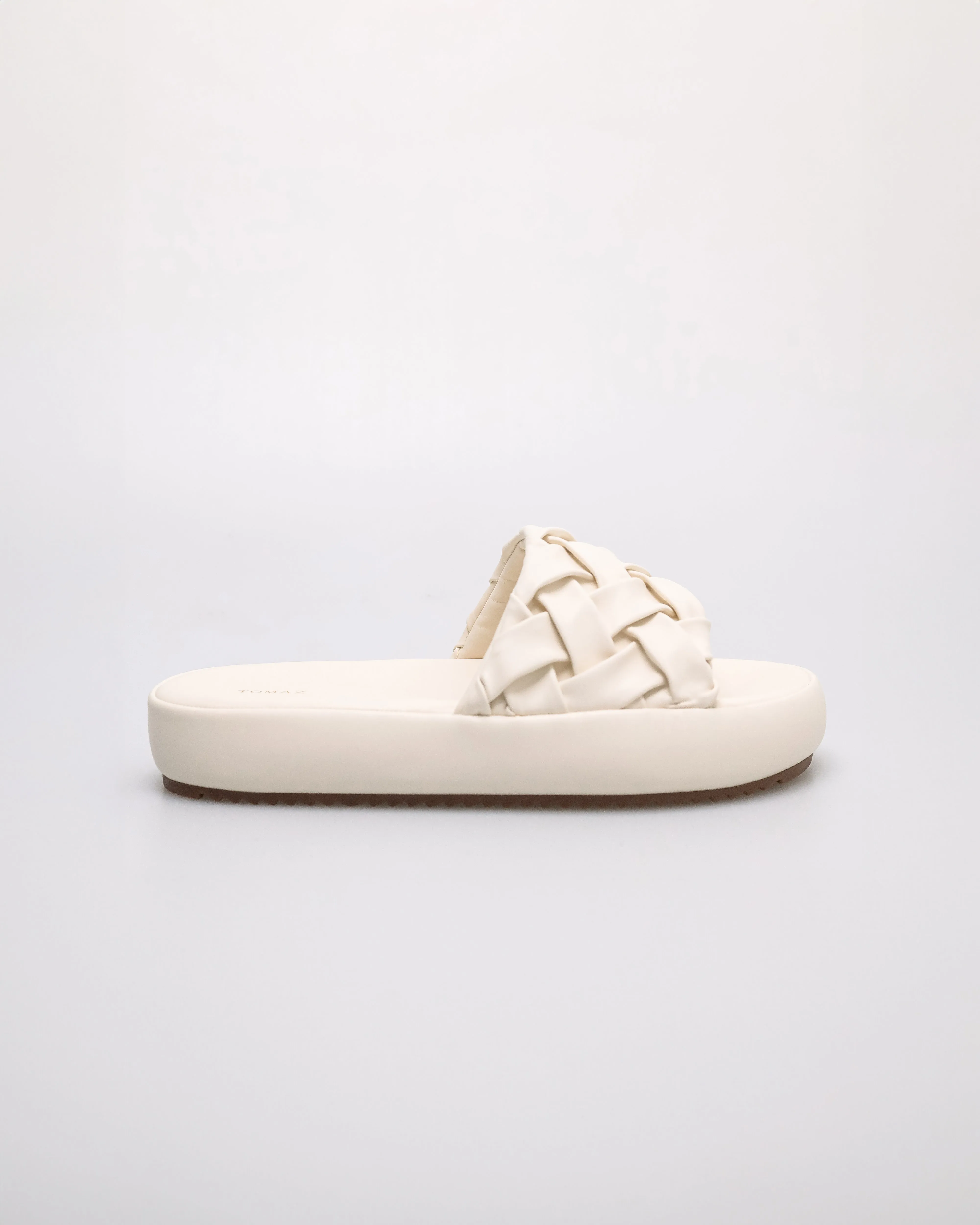 Tomaz NN450 Ladies Woven Flats