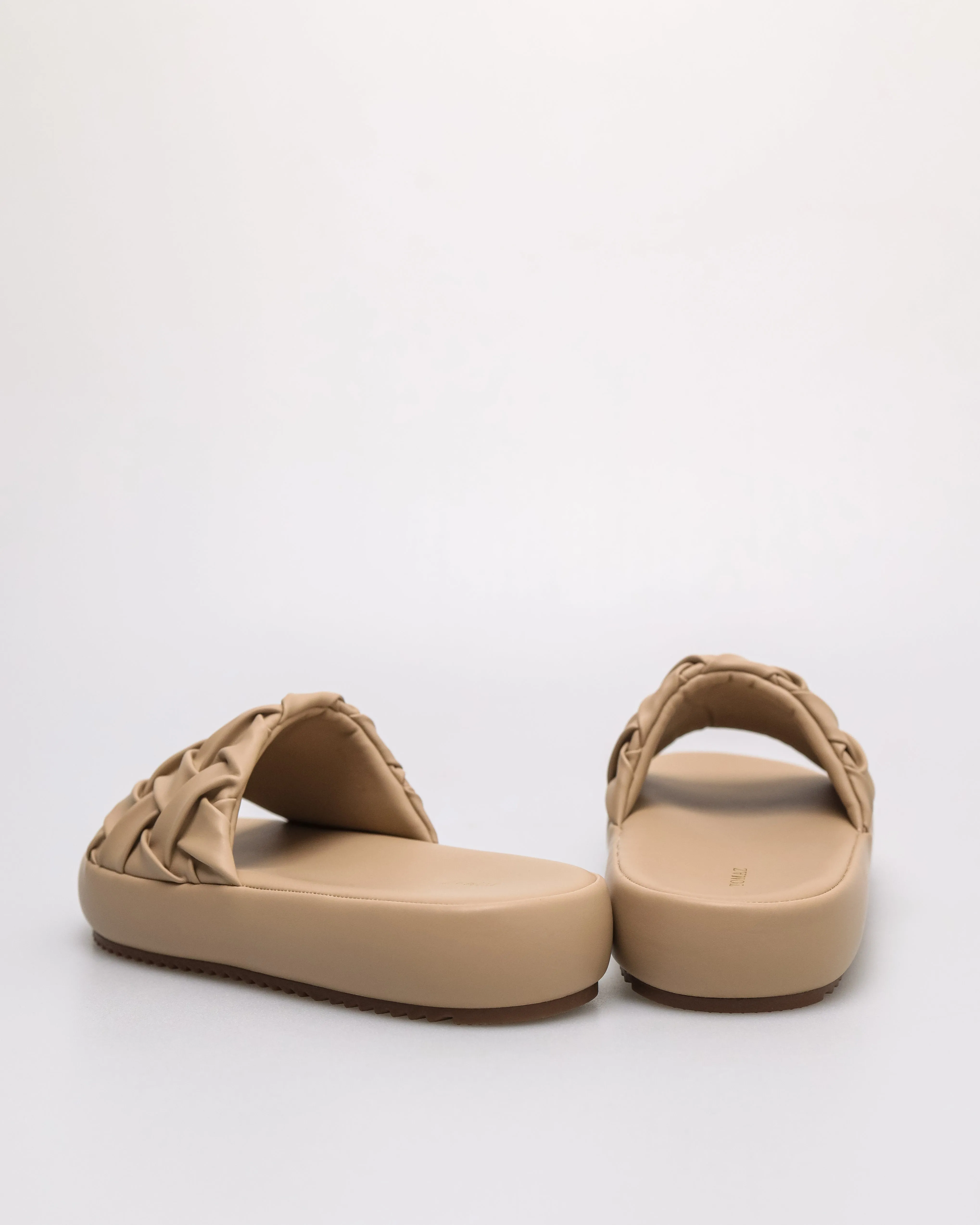 Tomaz NN450 Ladies Woven Flats