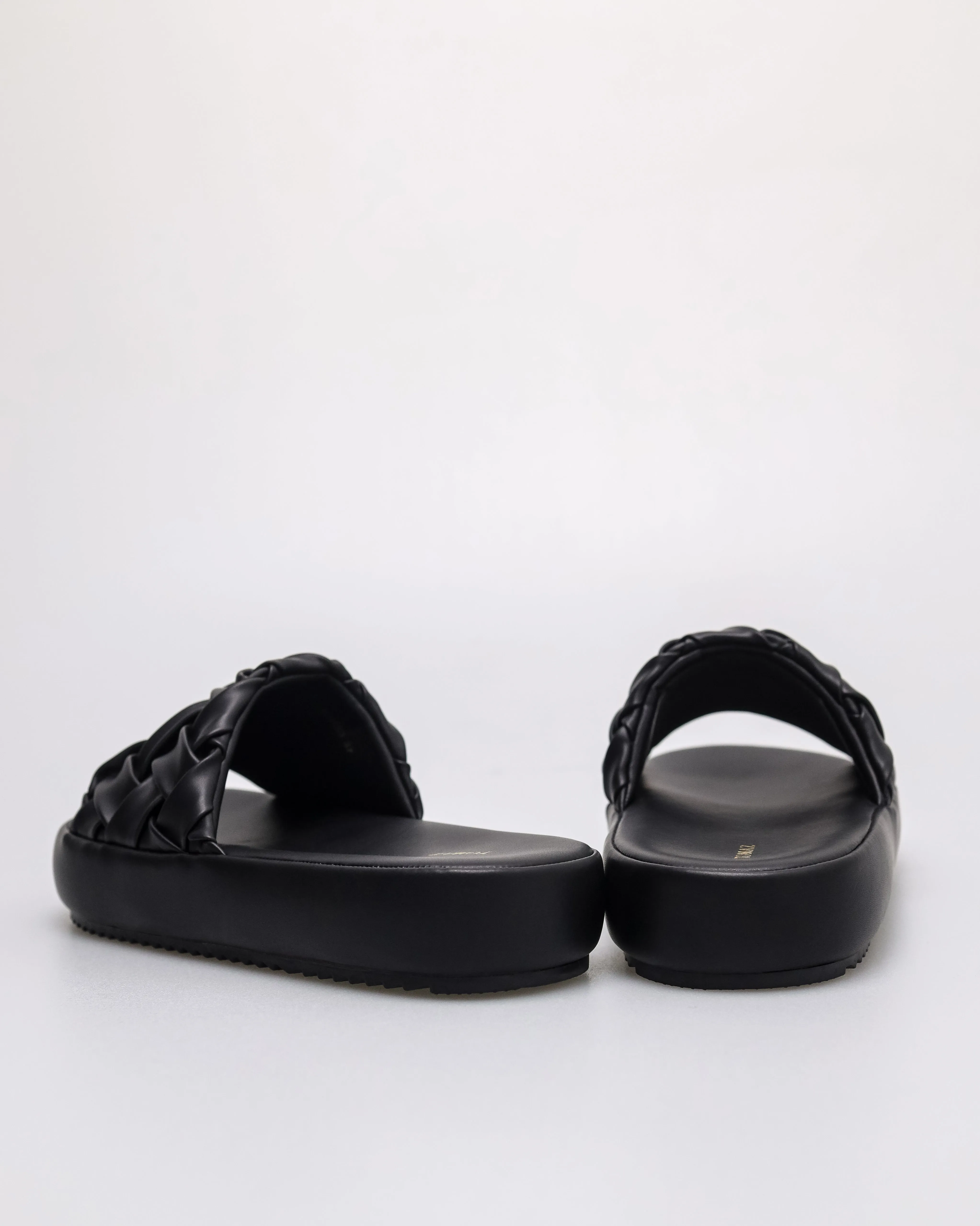 Tomaz NN450 Ladies Woven Flats