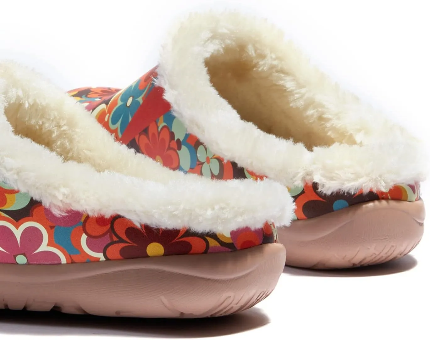 UIN Women's Mules Fashion Comfort Travel Art Painted Chunky Shoes Wide Toe Casual Household Slippers Slip On Loafers