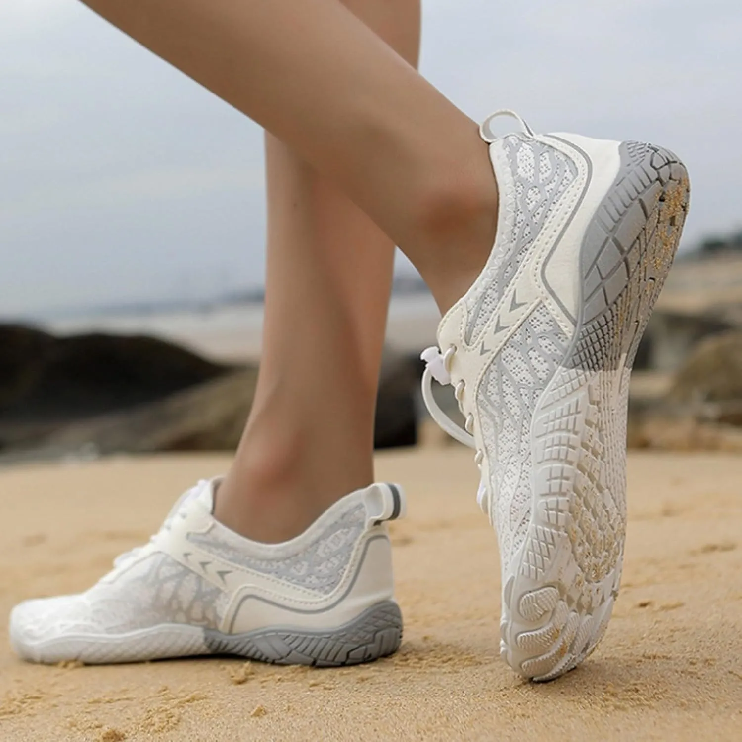 Water Shoes for Men Women Barefoot Beach River Shoes for Wading Diving Sand Volleyball Summer Outdoor Sports Shoe Hiking Walking Boating Fishing Lightweight Laceless Indoor Cushion Shoe Yoga Boxing