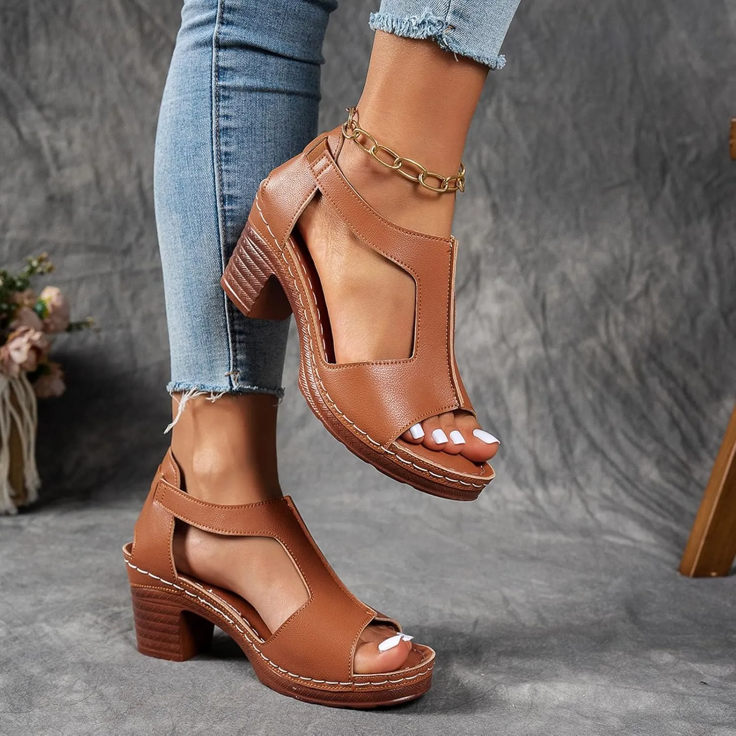 Women's Open Toe Ankle Strap Sandals Low Block Chunky Heels Sandals Outdoor Casual Party Dress Shoes