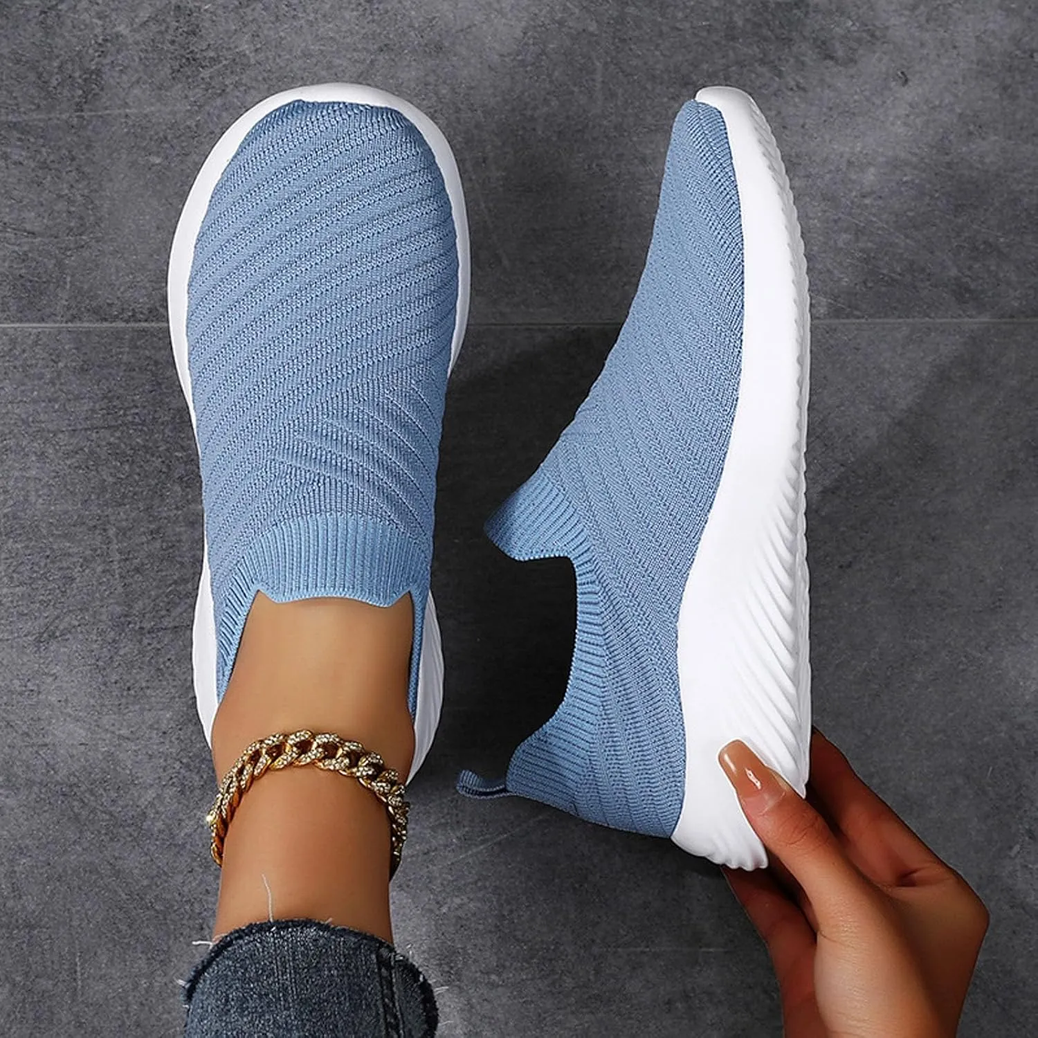 Womens Slip on Walking Shoes Comfort Lightweight Breathable Sock Shoes Mesh Casual Fashion Tennis Running Sneakers